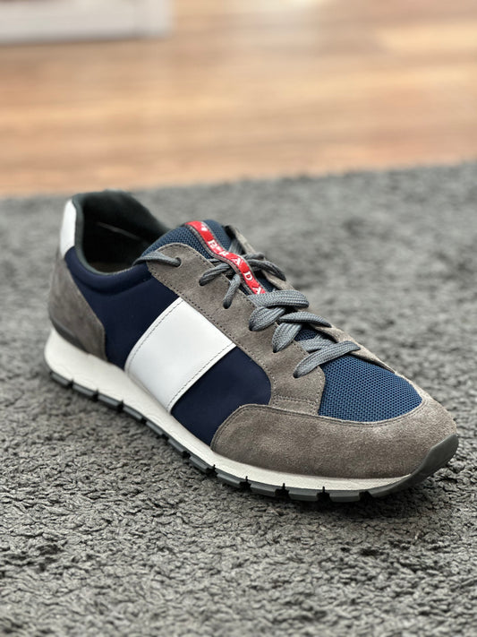 Pre Loved PRADA Match Race