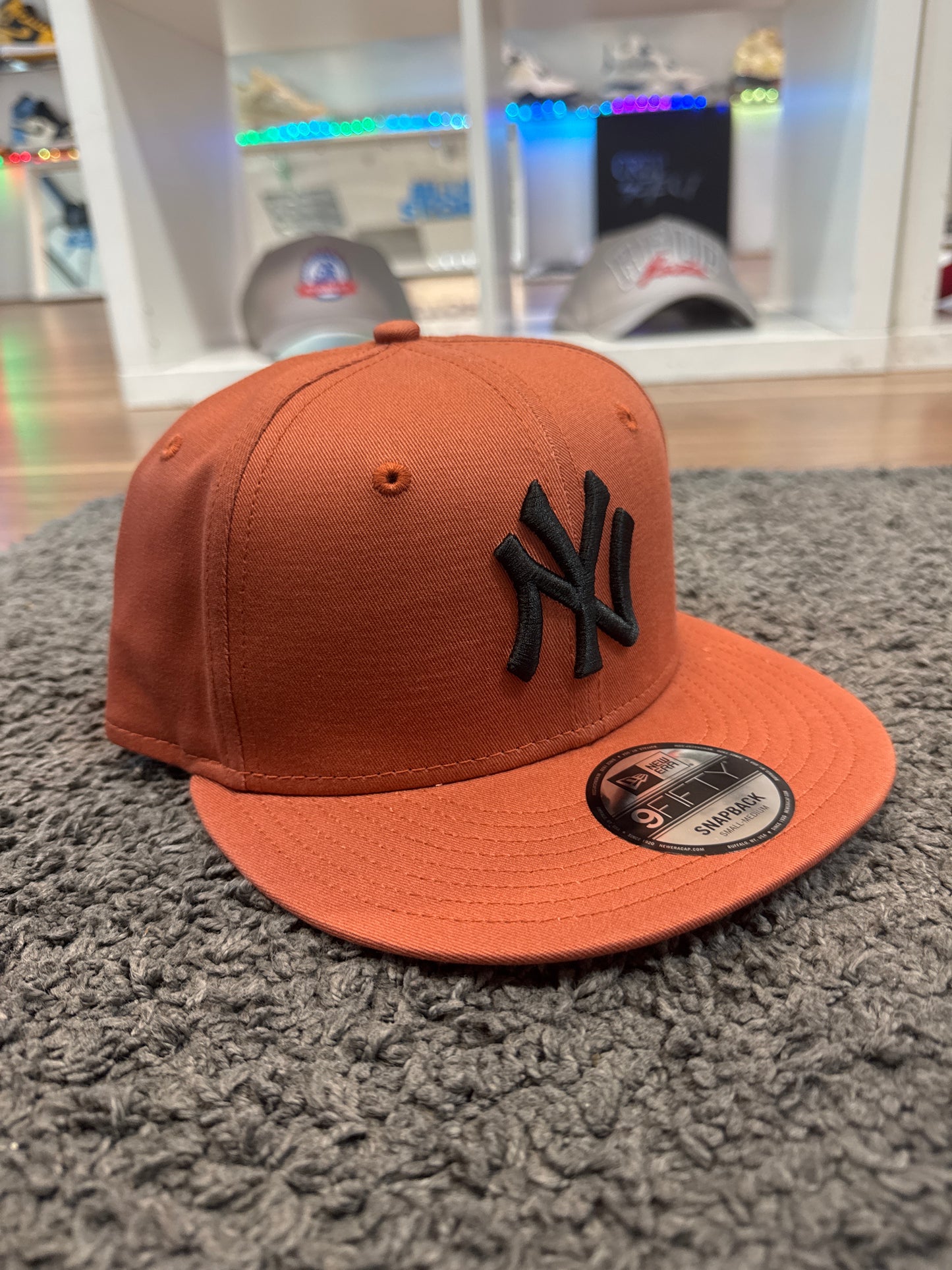 New Era 9Fifty Snapback Umber NY Cap