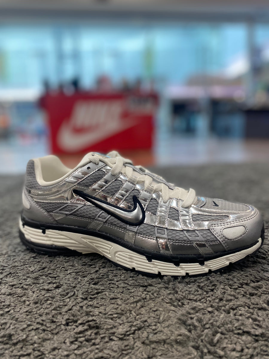 Nike P 6000 Metallic Silver Crep Select