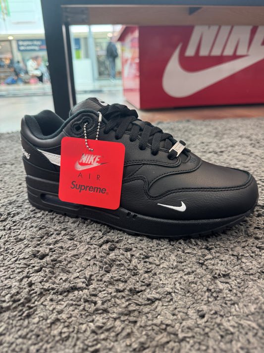 Nike Air Max 1 Black X Supreme