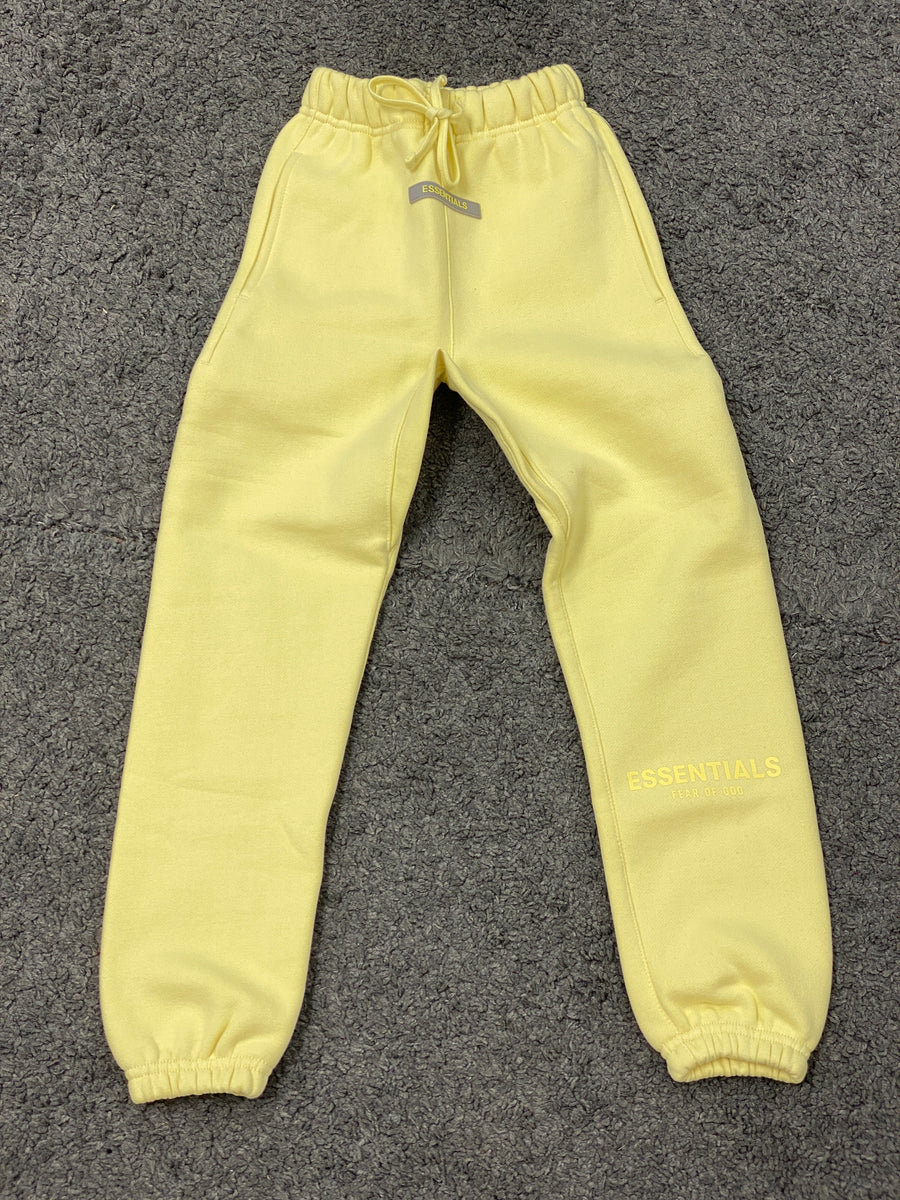 Fear of god essentials sweatpants 2025 yellow