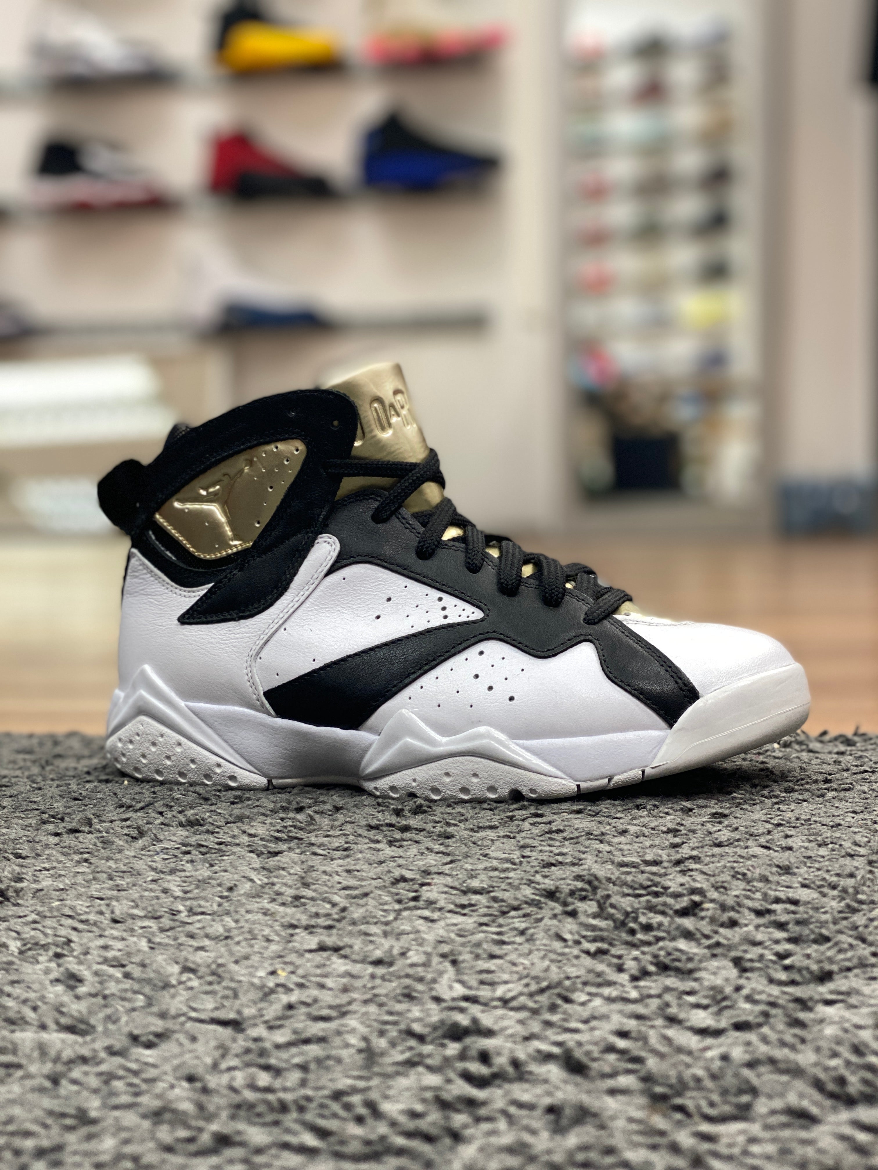 Air Jordan Champagne – Crep Select - Main Image
