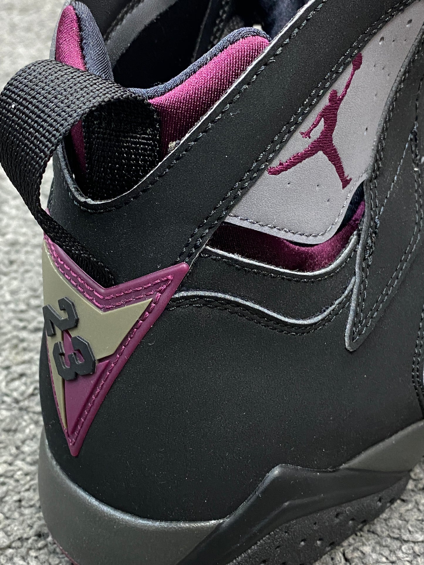 Air Jordan 7 Bordeaux