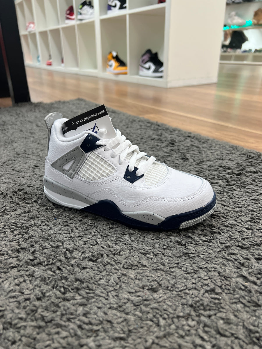 j4 midnight navy jordan navy blue and white Midnight Navy Air Jordan J4 Jordan Midnight Navy