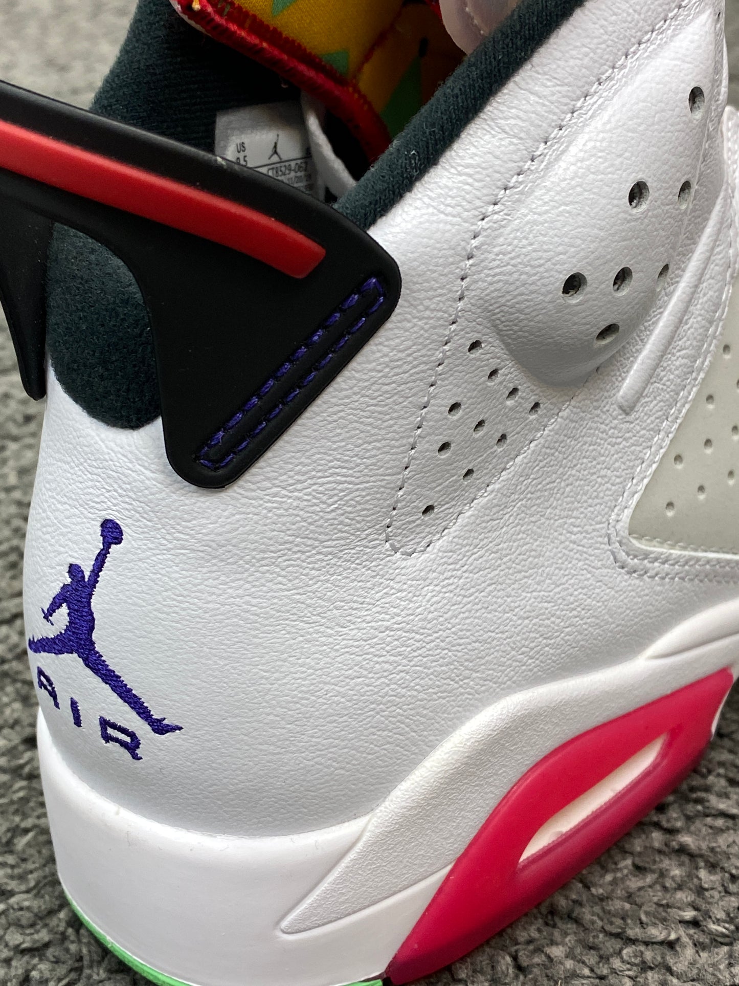 Air Jordan 6 Hare White