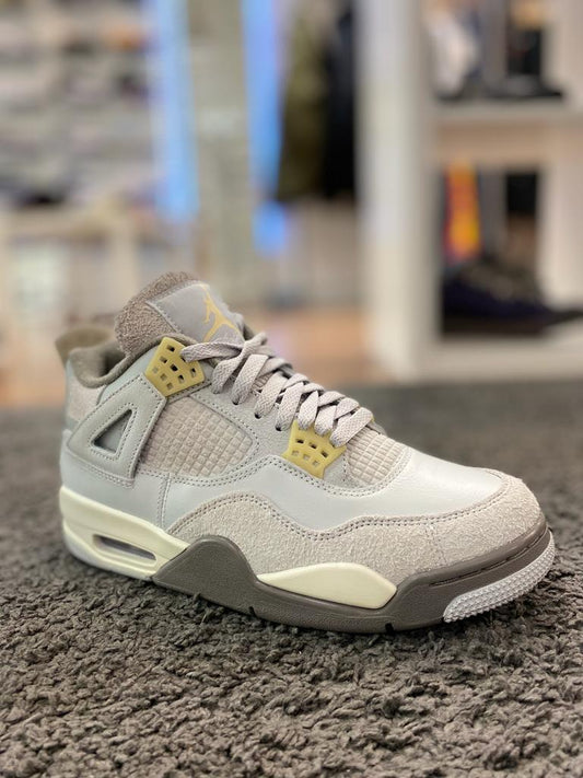 Air Jordan 4 Retro SE Craft Grey