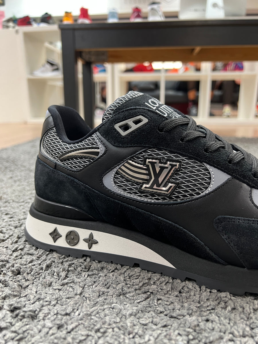 Louis Vuitton LV Black Runners – Crep Select