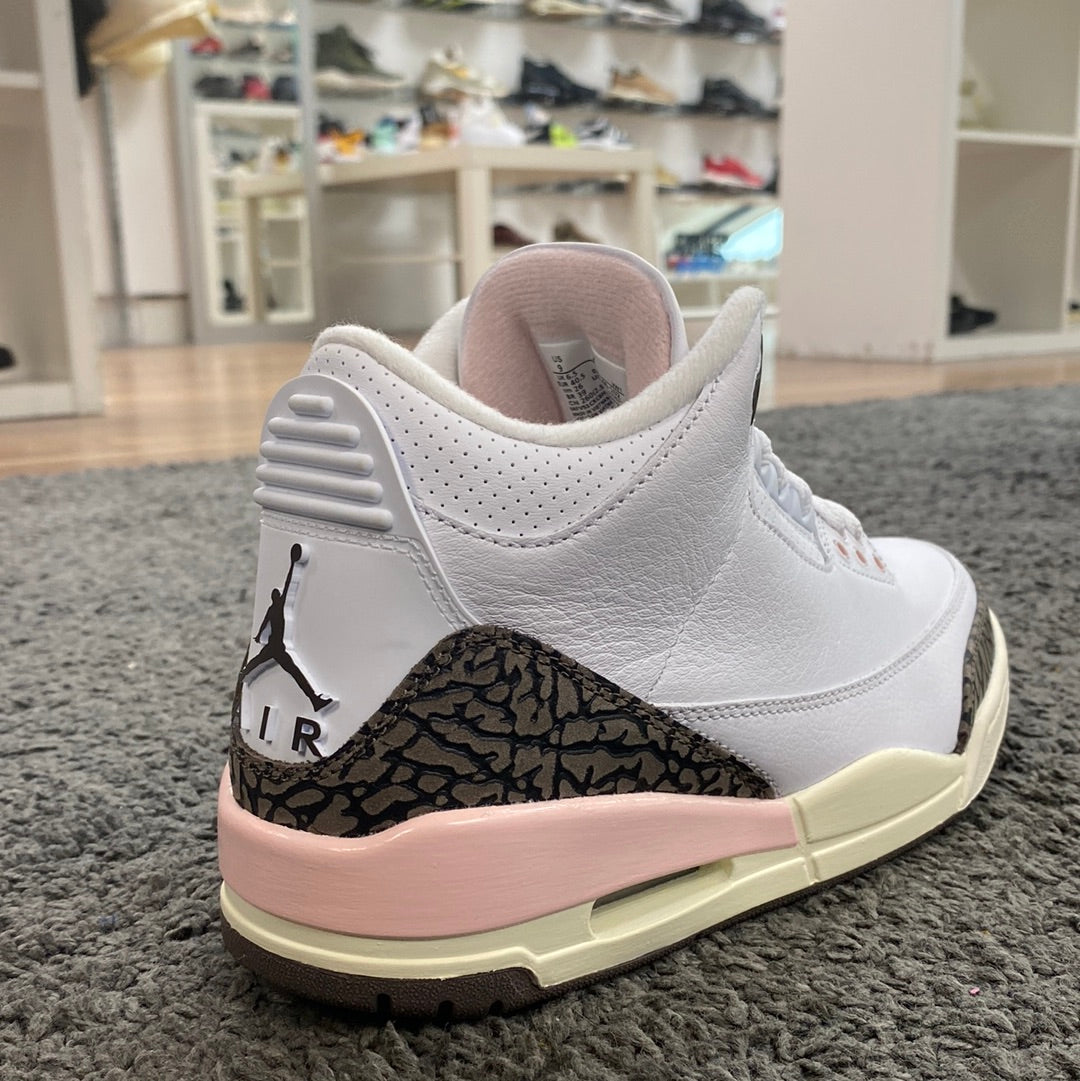 Air Jordan 3 Neapolitan Dark Mocha Crep Select