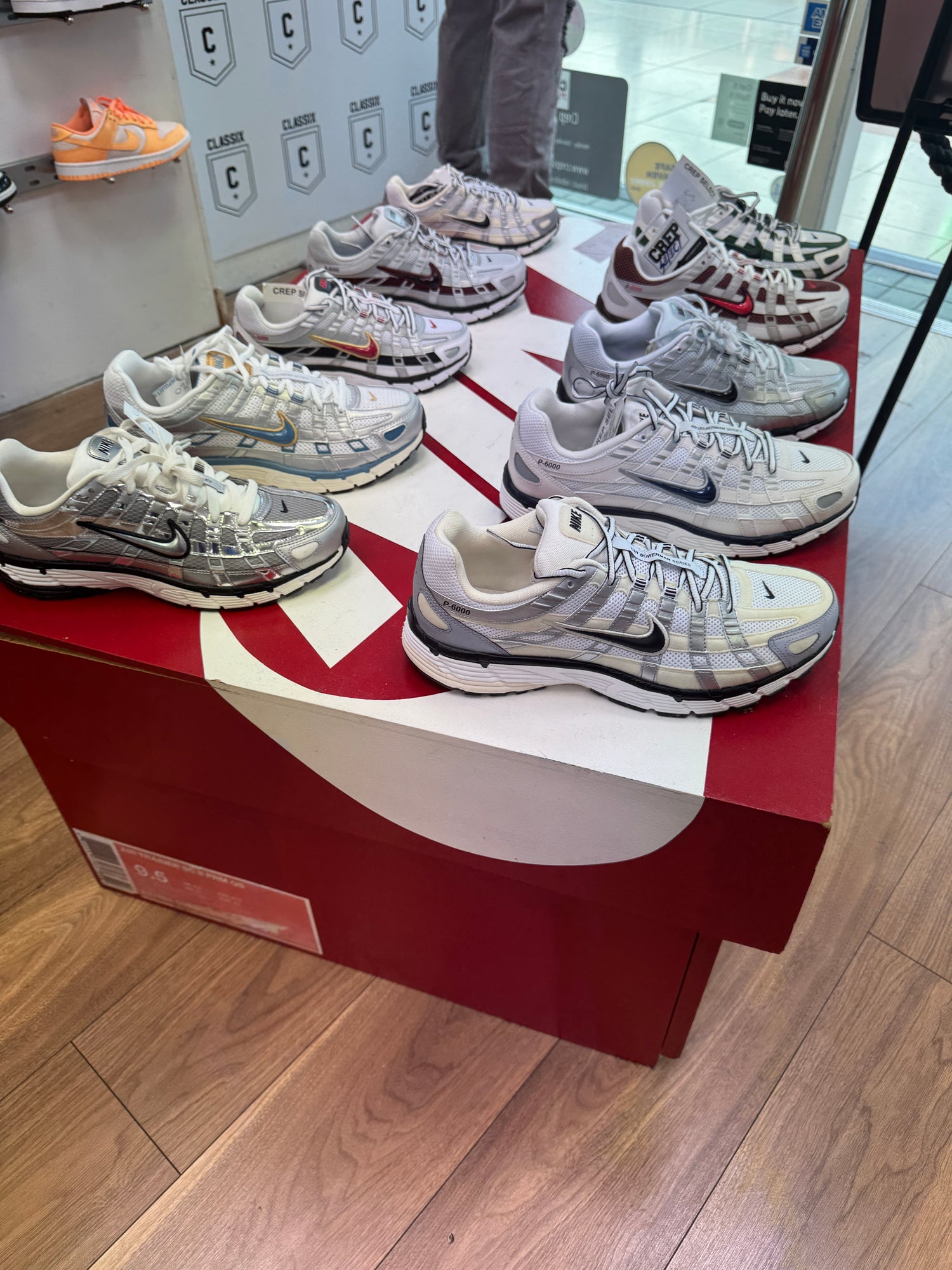 NIKE P-6000