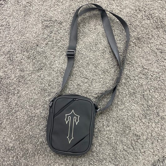 Trapstar Irongate T Small Shoulder Bag Black