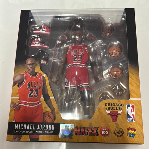 MAFEX Michael Jordan BULLS No 100