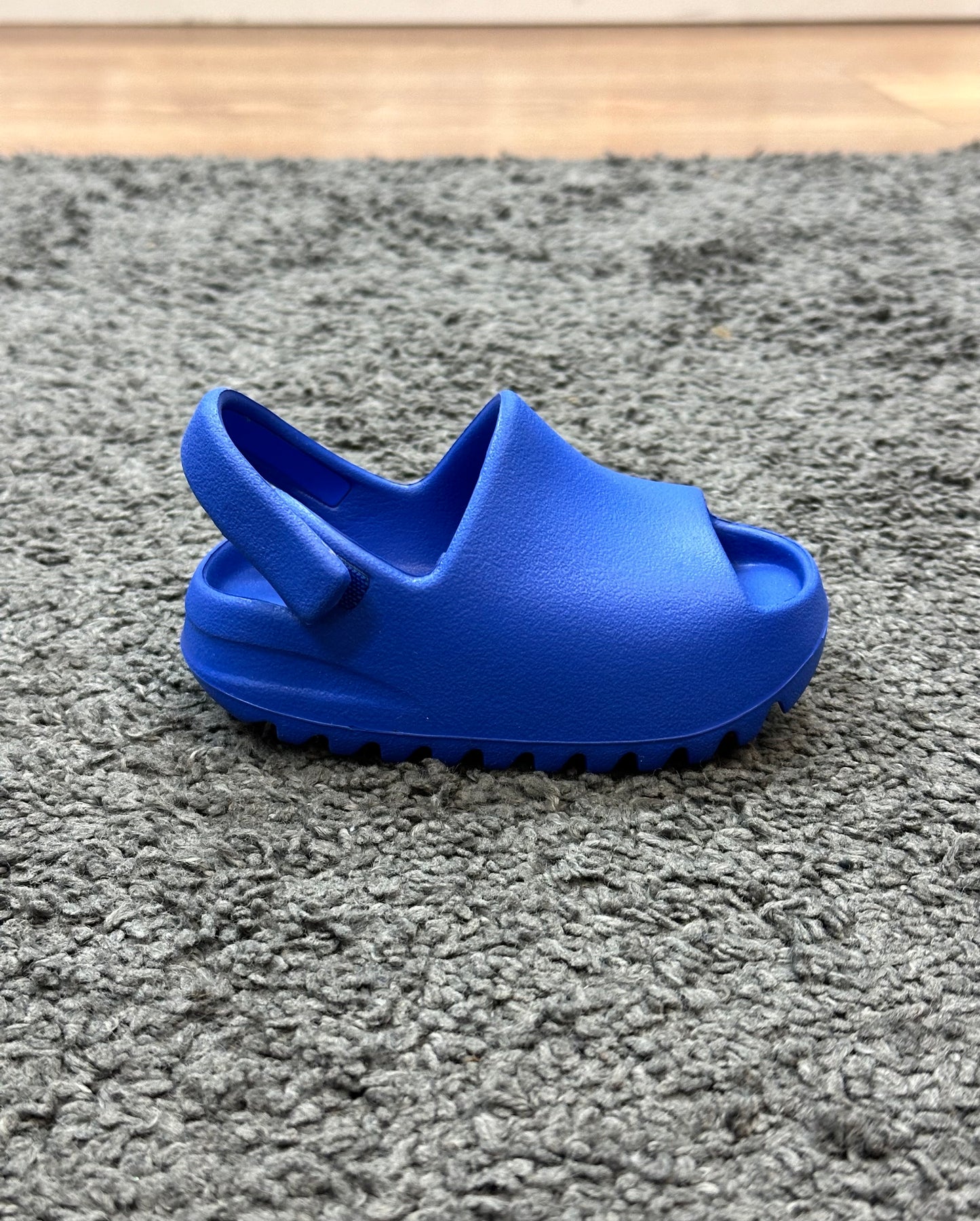 Yeezy Slide Azure (TD)