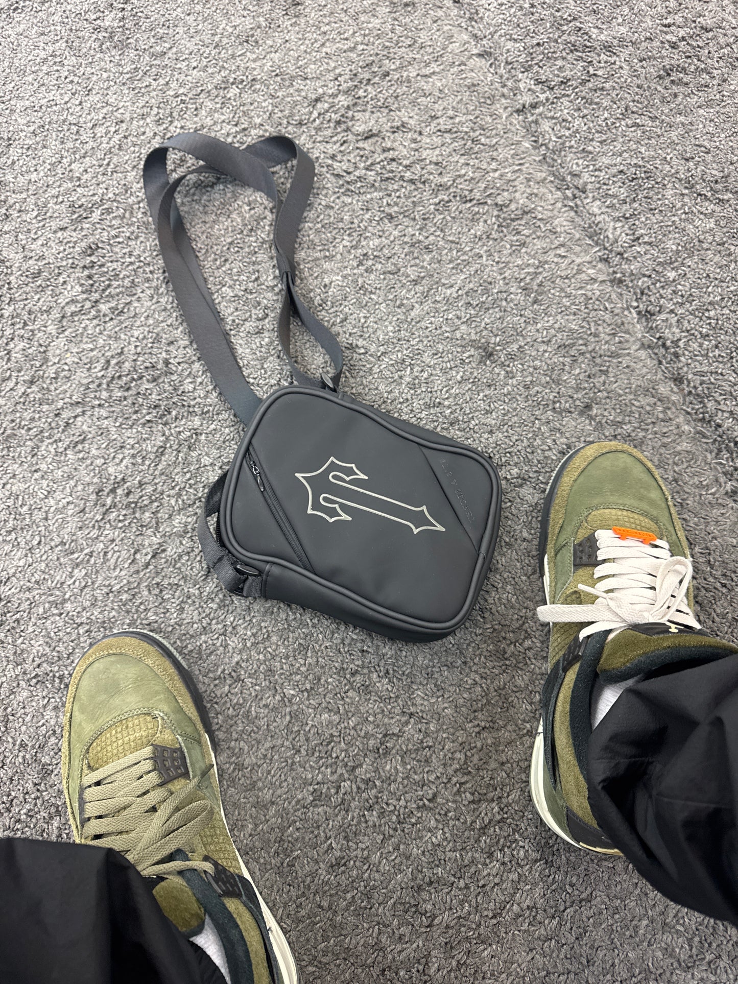 Trapstar Irongate T Small Shoulder Bag Black