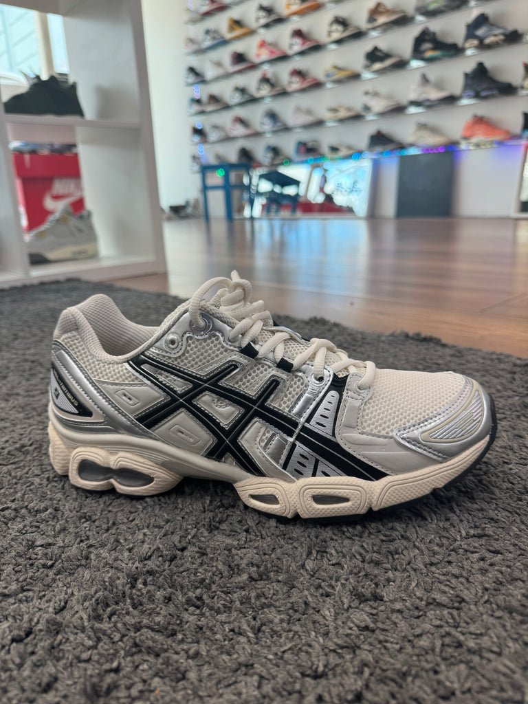 Asics Gel Nimbus 9 Cream Crep Select
