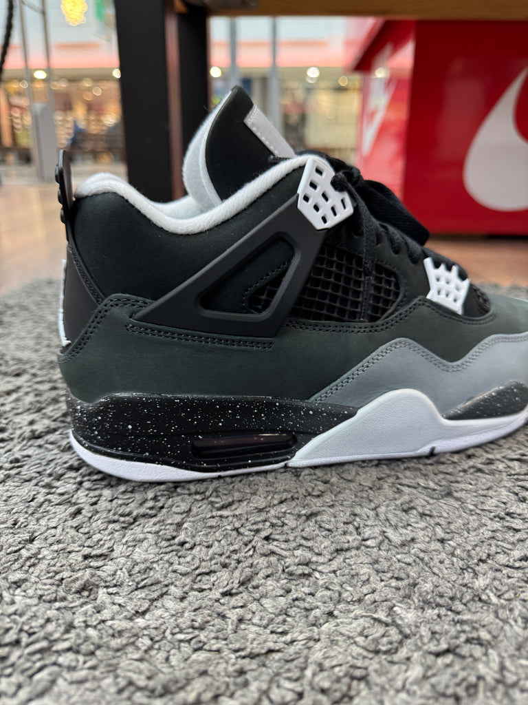 Air Jordan 4 Fear Pack Crep Select