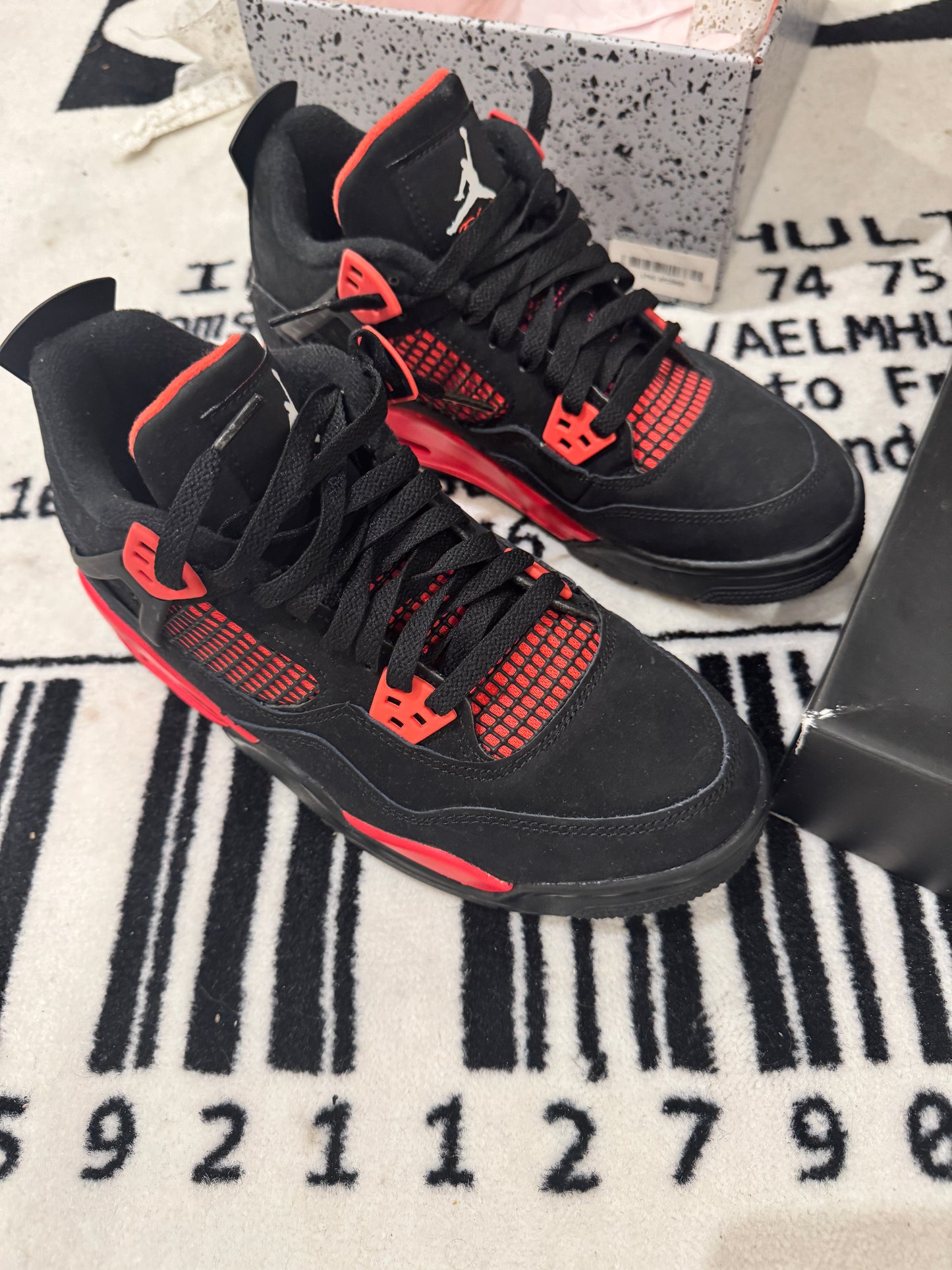 Pre loved Air Jordan 4 GS Red Thunder