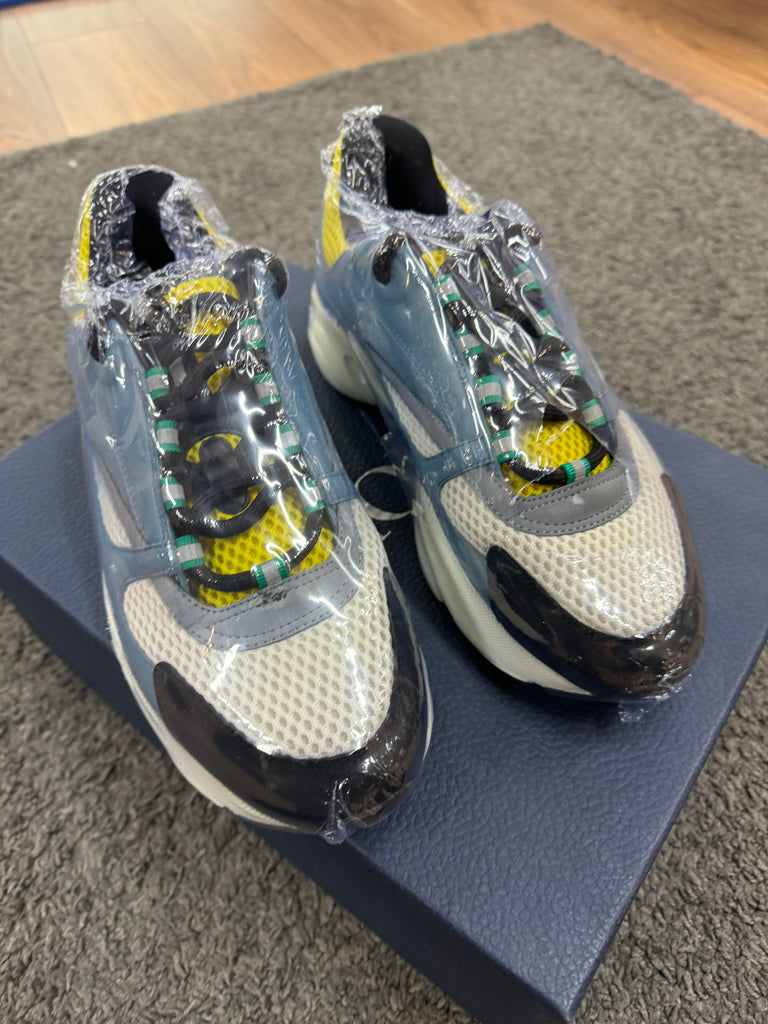 Pre Loved Dior B22 teal yellow Crep Select