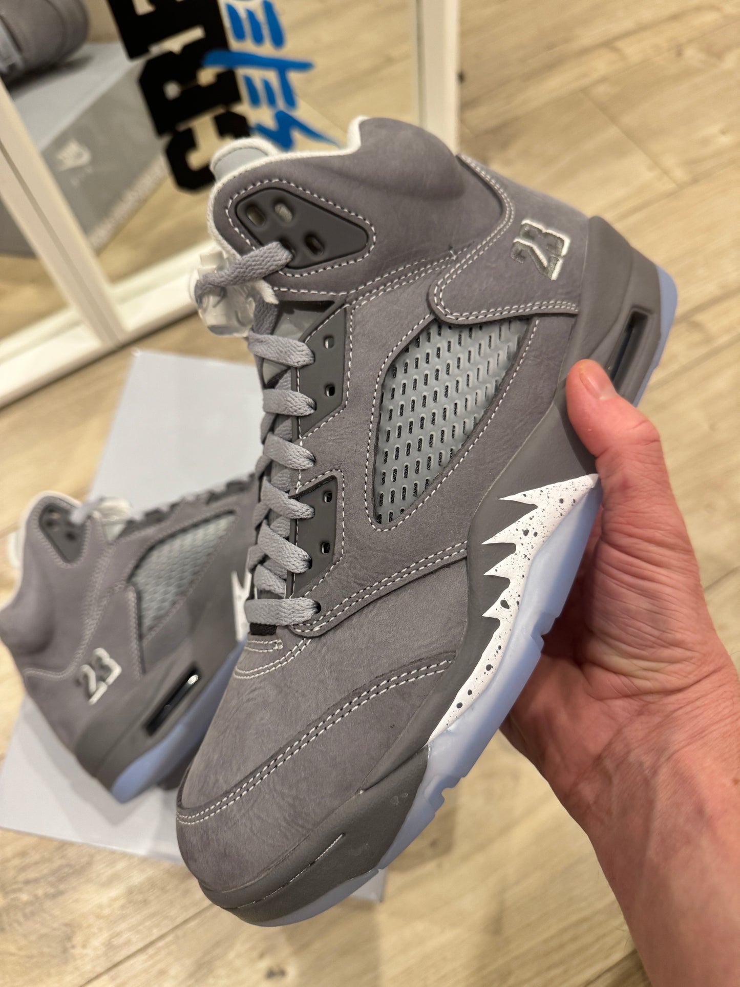 Air Jordan 5 Wolf Grey