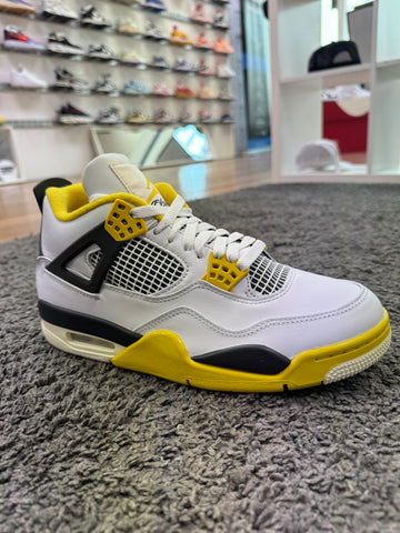 Air Jordan 4 Sulphur Yellow