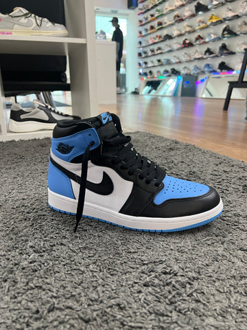 Air Jordan 1 UNC Toe