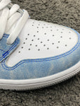 Air Jordan 1 Retro High OG Hyper Royal