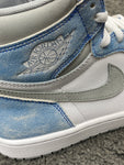 Air Jordan 1 Retro High OG Hyper Royal