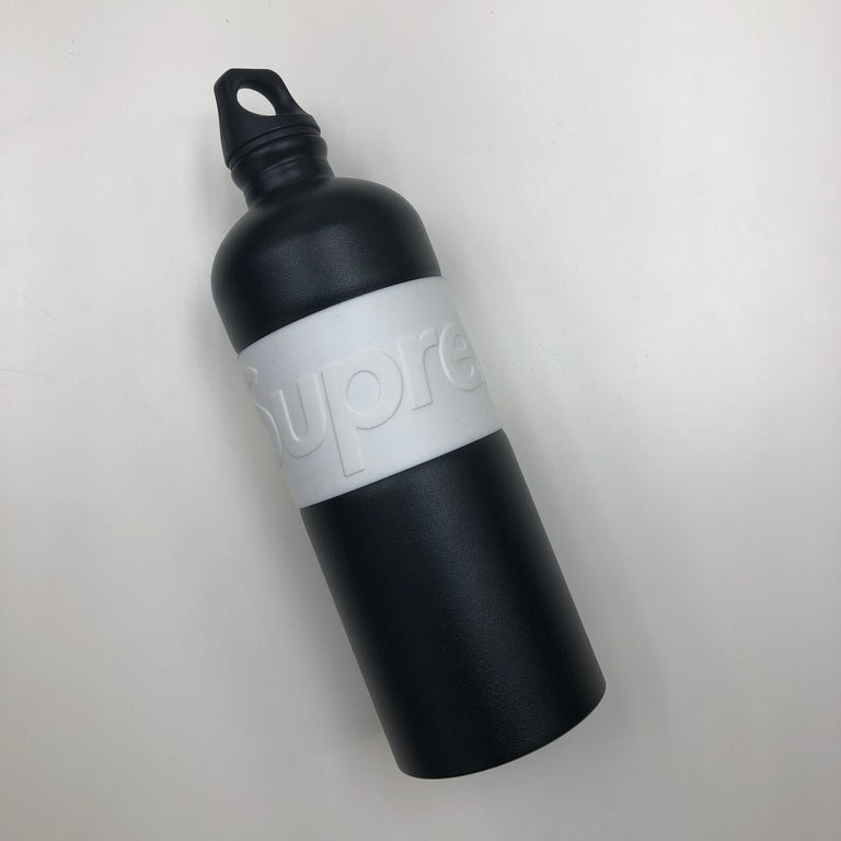 新品 Supreme SIGG CYD 1 Water Bottle BLACK