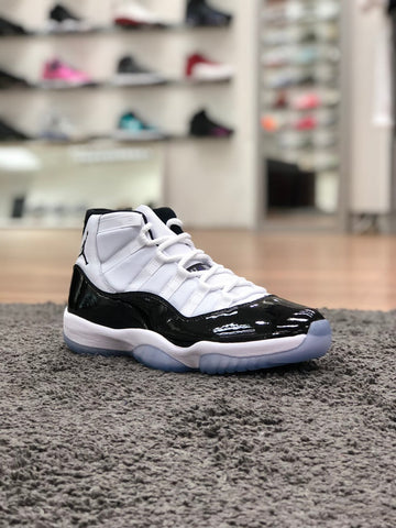 Air Jordan 11 Concord (2018)