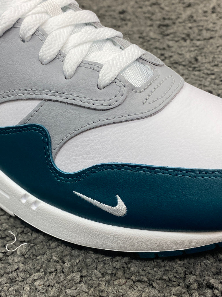 The Nike Air Max 1 LV8 Dark Teal Green & Obsidian Are Still