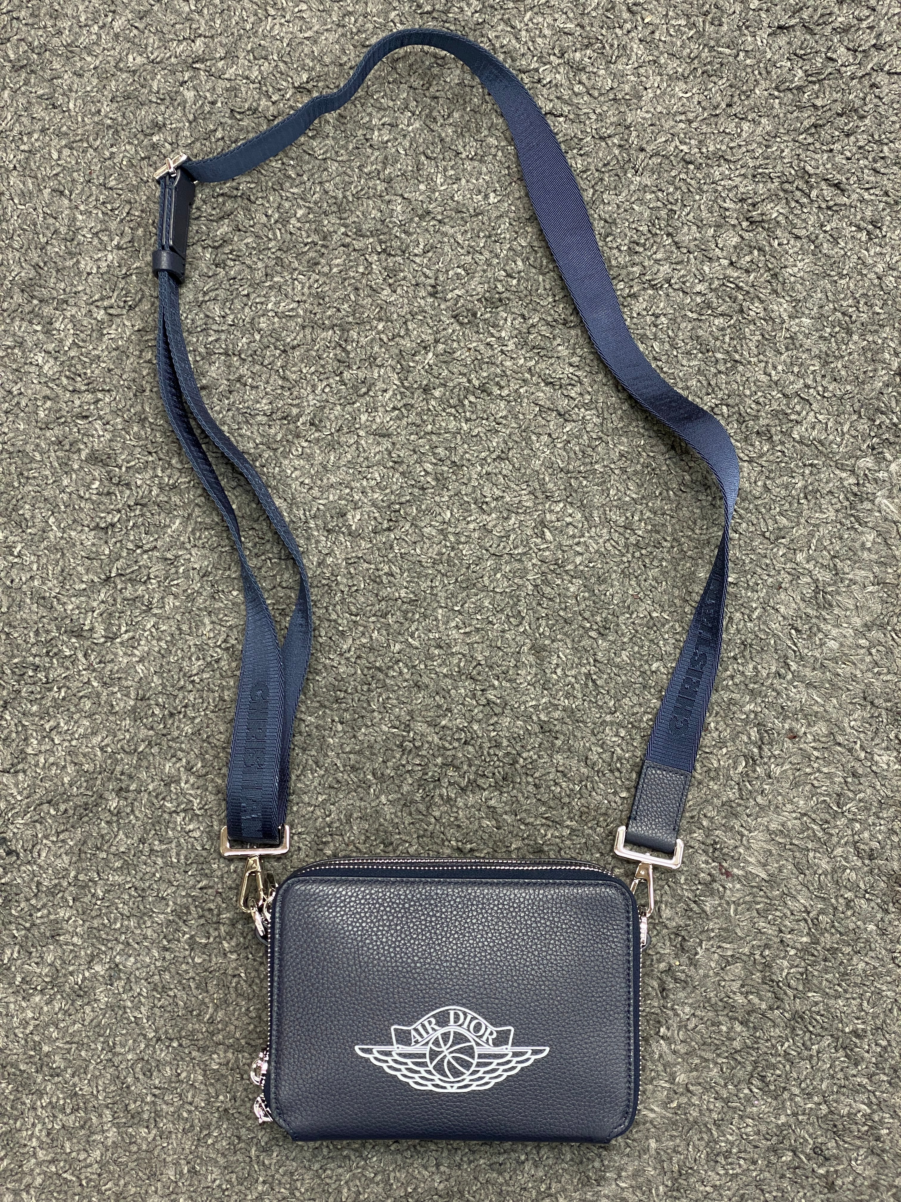 air dior wings messenger bag