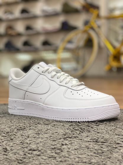 Nike Air Force Low Triple White – Crep Select - Main Image