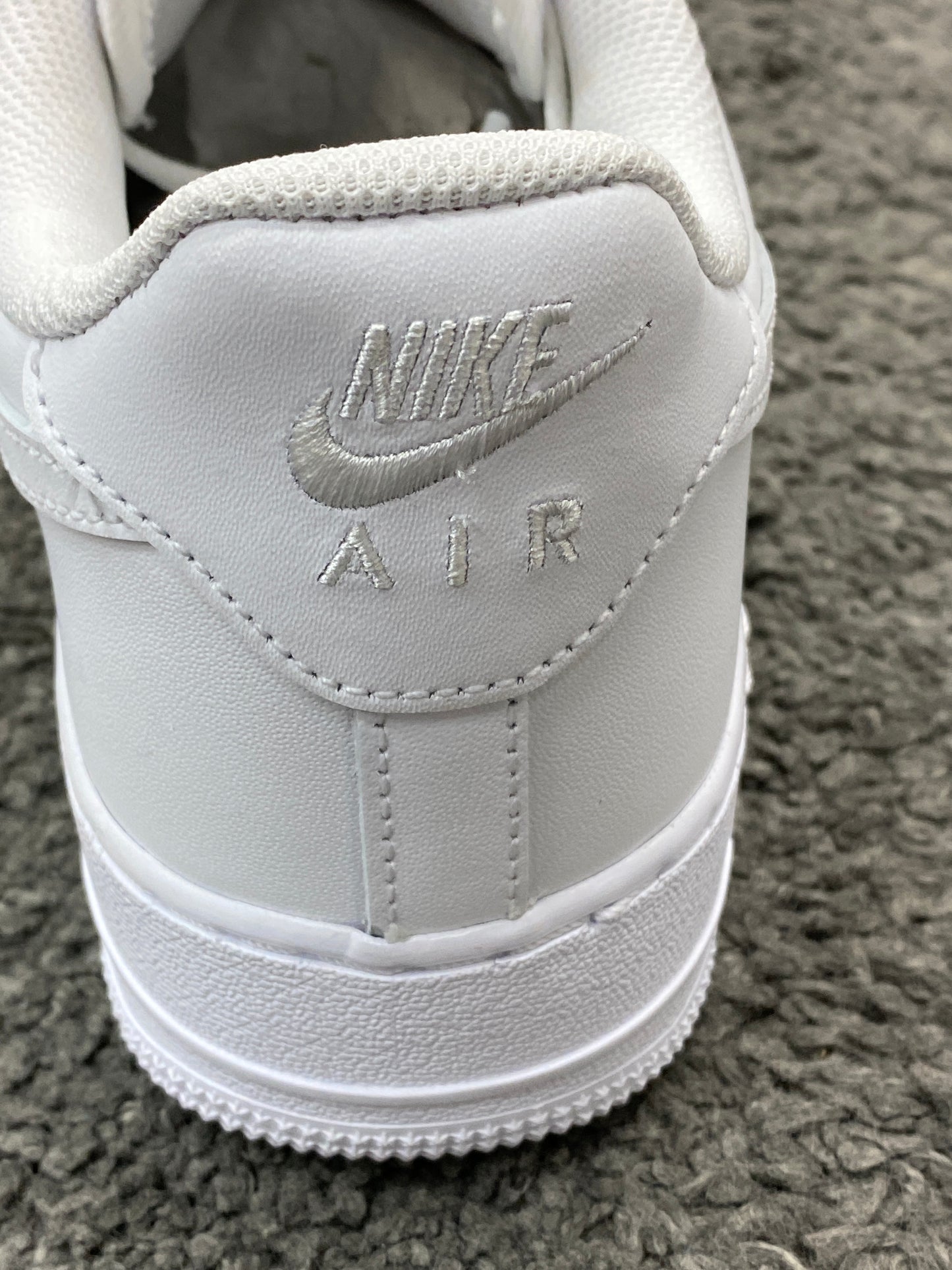 Nike Air Force 1 Low Triple White