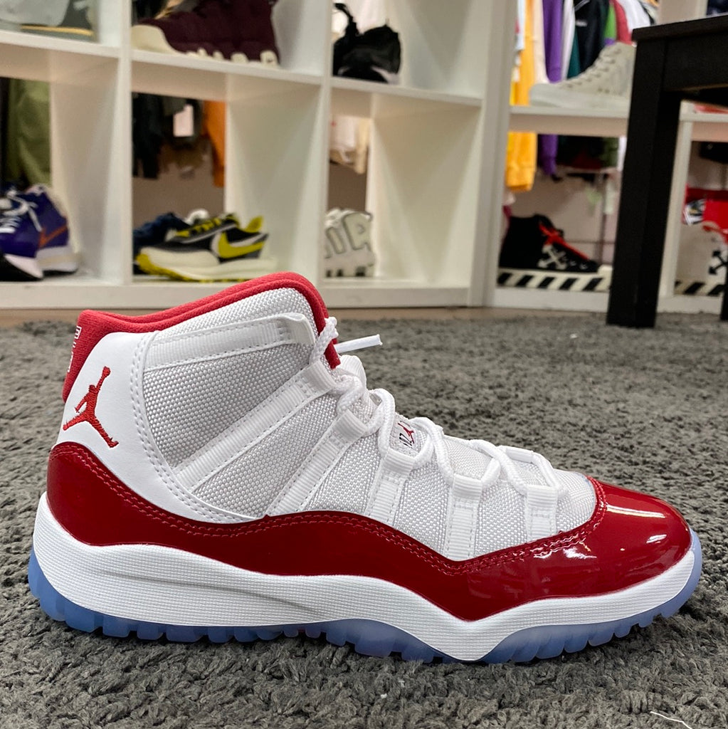 Air jordan 11 retro red white Clearance