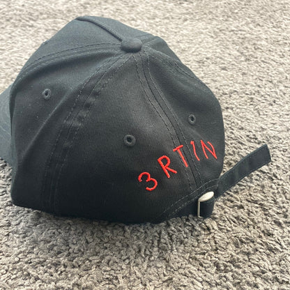 3RT1N Cap Black Red Strapback
