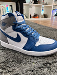 Air Jordan 1 Retro True Blue